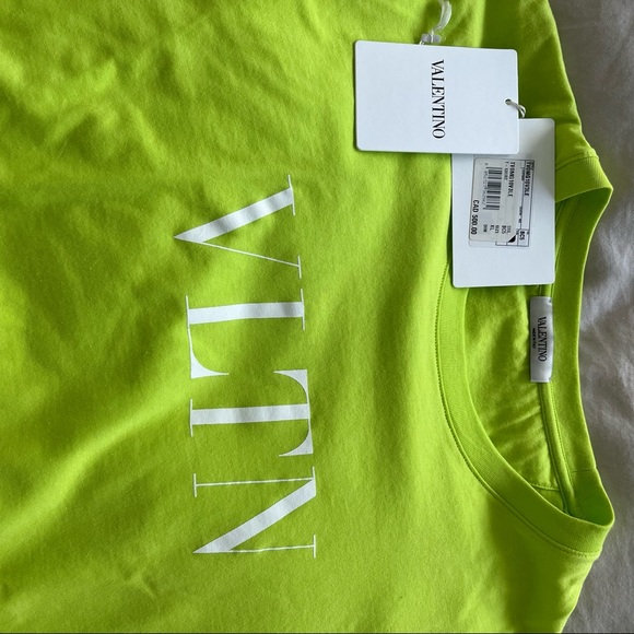 Valentino Men’s T-shirt in a Bright Green in Size XL - Picture 5 of 5